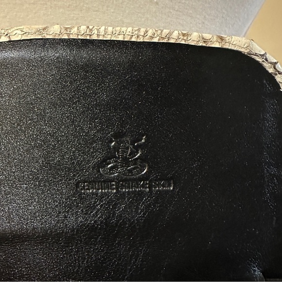 100% Genuine Snakeskin and Leather